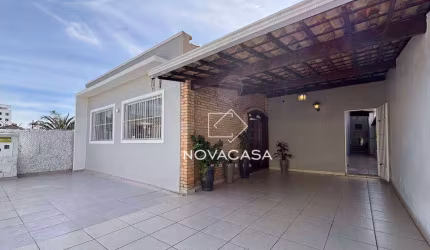 Casa com 3 dormitórios à venda, 275 m² por R$ 945.000 - Santa Amélia - Belo Horizonte/MG