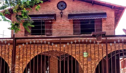 Casa com 6 dormitórios à venda, 370 m² por R$ 1.300.000,00 - Planalto - Belo Horizonte/MG