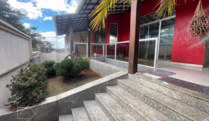 Casa à venda, 431 m² por R$ 1.300.000,00 - Centro - São José da Lapa/MG
