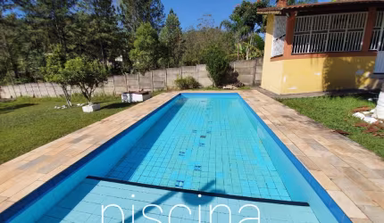 Chácara em Ouro Fino Paulista com lago, aceita financiamento bancário