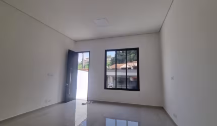 Casa nova a venda em Ribeirão Pires