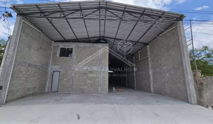 Galpão para Locação em Maricá, Jardim Atlântico Leste (Itaipuaçu), 3 banheiros, 4 vagas