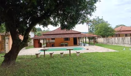 Casa para Venda em Guapimirim, Iconha, 4 dormitórios, 1 suíte, 3 banheiros, 4 vagas