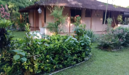 Casa para Venda em Guapimirim, Vila Citrolândia, 2 dormitórios, 1 suíte, 3 banheiros, 2 vagas