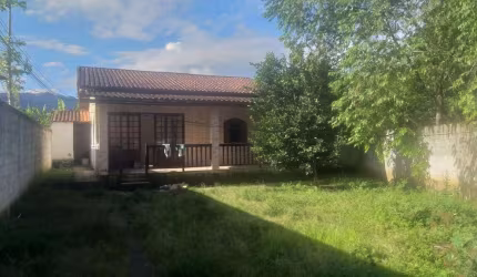 Casa para Venda em Guapimirim, Bananal, 3 dormitórios, 1 suíte, 2 banheiros, 4 vagas