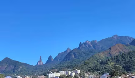 Casa para Locação em Teresópolis, Fazendinha, 3 dormitórios, 1 banheiro