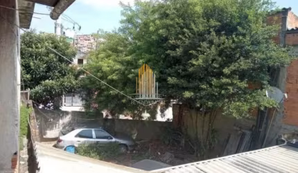 CASA ASSOBRRADA DE 320M² COM QUATRO DORMITÓRIOS, DOIS BANHEIROS Á VENDA NO CAMPO LIMPO CASA ASSOBRRA