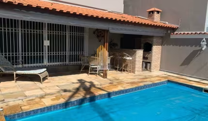 SOBRADO COM 300,00M² COM 4 DORMITORIOS, 4 SUÍTES, 1 SALA, 6 BANHEIROS, 5 VAGAS, EM INTERLAGOS - SP .