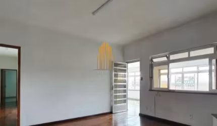 Casa Assobradada Comercial de 460m² com 2 salões comerciais +1 casa comercial no Sacomã - Ipiranga.