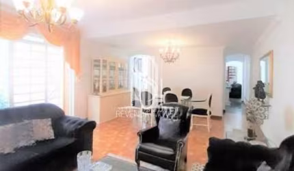 Casa Sobrado à venda de 250m² com 4 dormitórios sendo 1 suíte e 3 vagas no Planalto Paulista Casa So