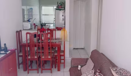 BRÁS - CASA DE 100M² COM 4 QUARTOS, 2 SALAS E 2 BANHEIROS.