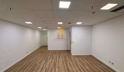 Condomínio Thera Office Faria Lima. Sala comercial á venda - 48m² 1 banheiro, 1 vaga
