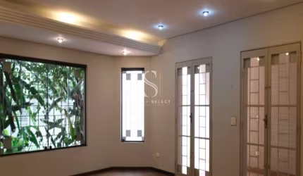 PARAÍSO - CASA DE 300M² COM 5 QUARTOS, SUÍTE, 2 SALAS, 5 BANHEIROS E 2 VAGAS.
