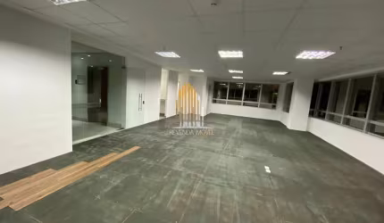 SENNA MADUREIRA, CONJUNTO COMERCIAL COM 120M², 2 BANHEIROS, 3 VAGAS, NA REGIÃO DA VILA CLEMENTINO.