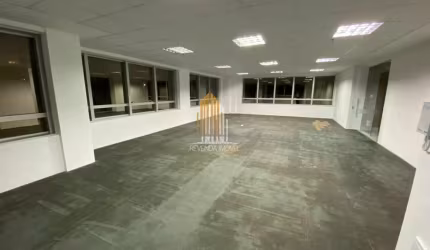 SENNA MADUREIRA, CONJUNTO COMERCIAL COM 120M², 2 BANHEIROS, 3 VAGAS, NA REGIÃO DA VILA CLEMENTINO.