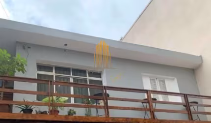 Vila Santa Catarina - Casa de 480m² com Duas casas: 5 dormitórios/1 suite, 3 banheiros e 3 vagas.