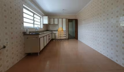 Sobrado na Vila Natália- São Paulo, SP SOBRADO DE 150M² EM SACOMÃ COM 3 DORMITÓRIOS (1 SUÍTE) E 2 VA