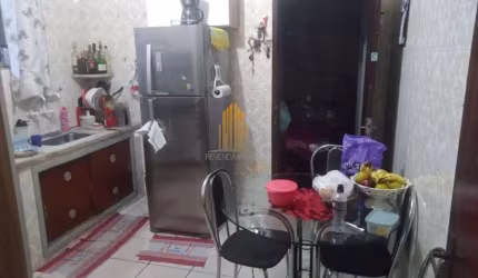 CASA RESIDENCIAL DE 120M² NO INTERLAGOS COM 3 DORMITÓRIOS, 1 BANHEIRO E 1 VAGA Á VENDA
