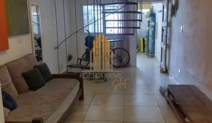 CASA ASSOBRADADA EM VILA LEOPOLDINA DE 95m² COM 2 QUARTOS , 1 BANHEIRO E 1 VAGA Á VENDA