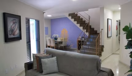 Jaguaré - SP, Sobrado Residencial de 400m² com 5 dormitórios, 1 suíte, 2 edículas, 2 vagas.