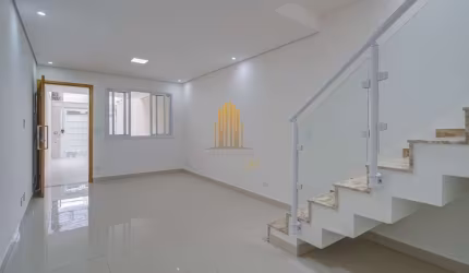 Campo Grande - Casa com 110m² 3 Dormitórios, 1 suite e 2 vagas.