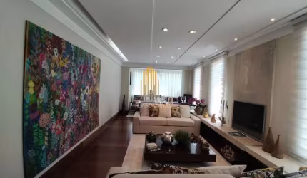 Morumbi - Casa Assobradada de 210m² com 3 dormitorios, 3 suites e 3 vagas.