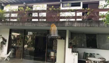 Jardim Guedala - Casa de 600m² com 4 Quartos sendo 3 Suites e 4 vagas.