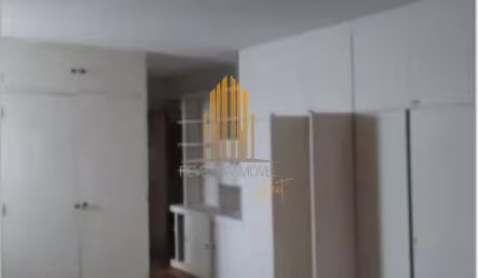 CIDADE MONÇÕES, CASA RESIDENCIAL DE 400M² COM 5 DORMITORIOS, 1 SUITE E 7 VAGAS DE GARAGEM.