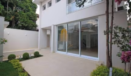 JARDIM PAULISTA - CASA DE 500m² COM 4 QUARTOS , 3 SUITES , 5 BANHEIROS E 8 VAGAS.
