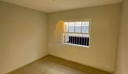 Rio Pequeno - Galpão Comercial de 450m² com 4 salas e 6 banheiros