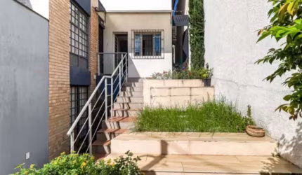 Perdizes - Casa Comercial  de 209m² om 11 salas, 11 banheiros