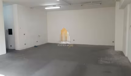 PRÉDIO COM 3 BLOCOS, DOZE SALAS E SEIS BANHEIROS NA SANTA CECÍLIA PRÉDIO COM 3 BLOCOS, DOZE SALAS E