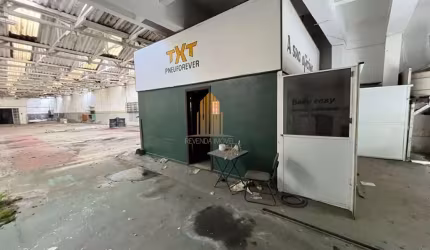 Higienópolis -  Galpão Comercial de 910m² com 2  banheiros.