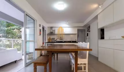 Merlort Morumbi Apartamento mobiliado à venda de 84m² com 2 dormitórios sendo 2 suítes 1 vaga  Vila