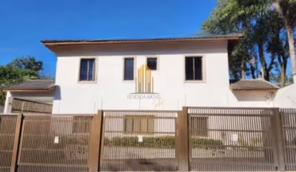 CASA COMERCIAL EM SUMARE DE 680m² COM 13 SALAS, 10  BANHEIROS E 10 VAGAS Á VENDA