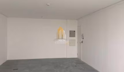 Conjunto Comercial de 48m² com 1 vaga no Espaço Empresarial Nações Unidas Office. Espaço Empresarial