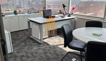 Cond. River Park, Laje Comercial de 533m² área útil  com 8 banheiros, 12 vagas na Cidade Monções.