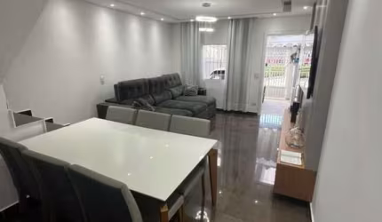 Alto de Pinheiros, Sobrado Residencial de 120m² com 2 dormitórios, 1 suíte, 1 vaga.