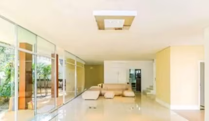 Residencial Villa Del Sole em Santo Amaro, Casa à venda de 550m² com 5 suítes, 5 banheiros, 8 vagas.