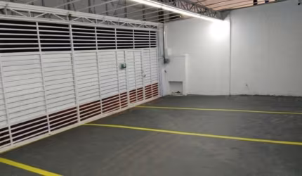 Casa, Campo belo - de 300m² com 3 dormitórios(1 suite), 3 banheiros e 9 vagas