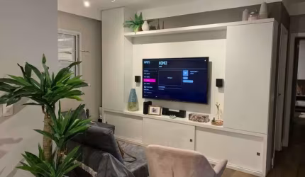 Jardim dos Girassóis na Barra Funda, Apartamento de 70m² com 2 dormitórios, 1 suíte, 2 vagas.