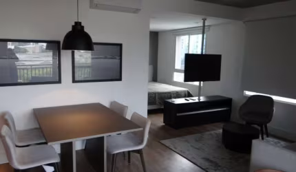 Condominio Geo Berrini na Cidade Monções, Apartamento Mobiliado de 61m² com 1 suíte, 1 vaga.