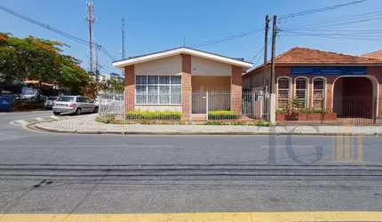 Casa Comercial para Venda em Votorantim, Centro, 4 dormitórios, 2 banheiros, 4 vagas