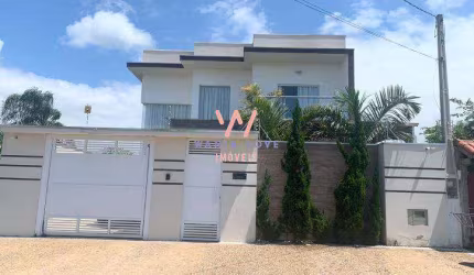 Sobrado à venda, 6 quartos, 3 suítes, 2 vagas, Pontal de Santa Marina - Caraguatatuba/SP