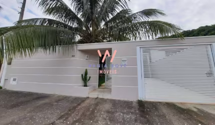 Casa a 150m da Praia, com 4 dormitórios à venda, 236 m² por R$ 1.500.000 - Cigarras - São Sebastião/SP