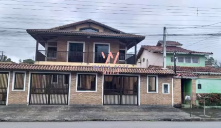 Casa a 200m da Praia, com 4 dormitórios à venda, 260 m² por R$ 1.050.000 - Indaiá - Caraguatatuba/SP