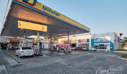 Ponto comercial para alugar na Rua Francisco Derosso, 3559, Xaxim, Curitiba, 100 m2 por R$ 4.000