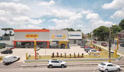 Ponto comercial para alugar na Avenida Brasília, 6130, Novo Mundo, Curitiba