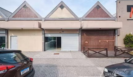 Ponto comercial com 1 sala para alugar na Avenida Senador Salgado Filho, 4291, Uberaba, Curitiba, 330 m2 por R$ 10.000
