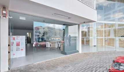Ponto comercial com 1 sala para alugar na Rua Juvenal Carvalho, 127, Fazendinha, Curitiba, 71 m2 por R$ 7.900
